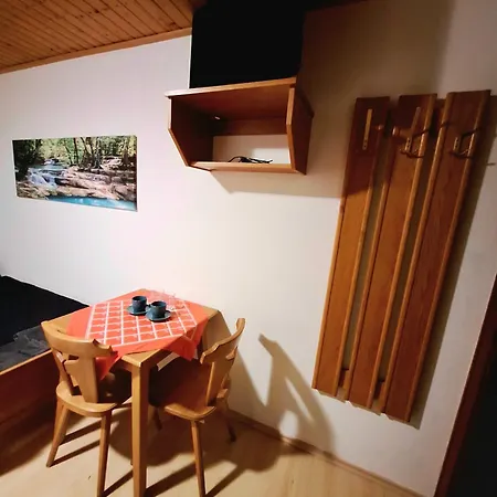 Gasthuis Haus Marianne 3*